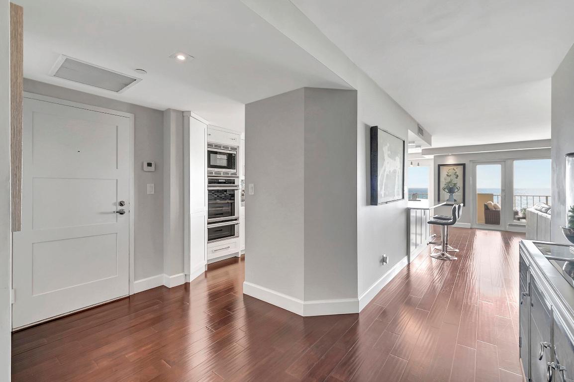 4301 N Ocean Blvd Boulevard 1006