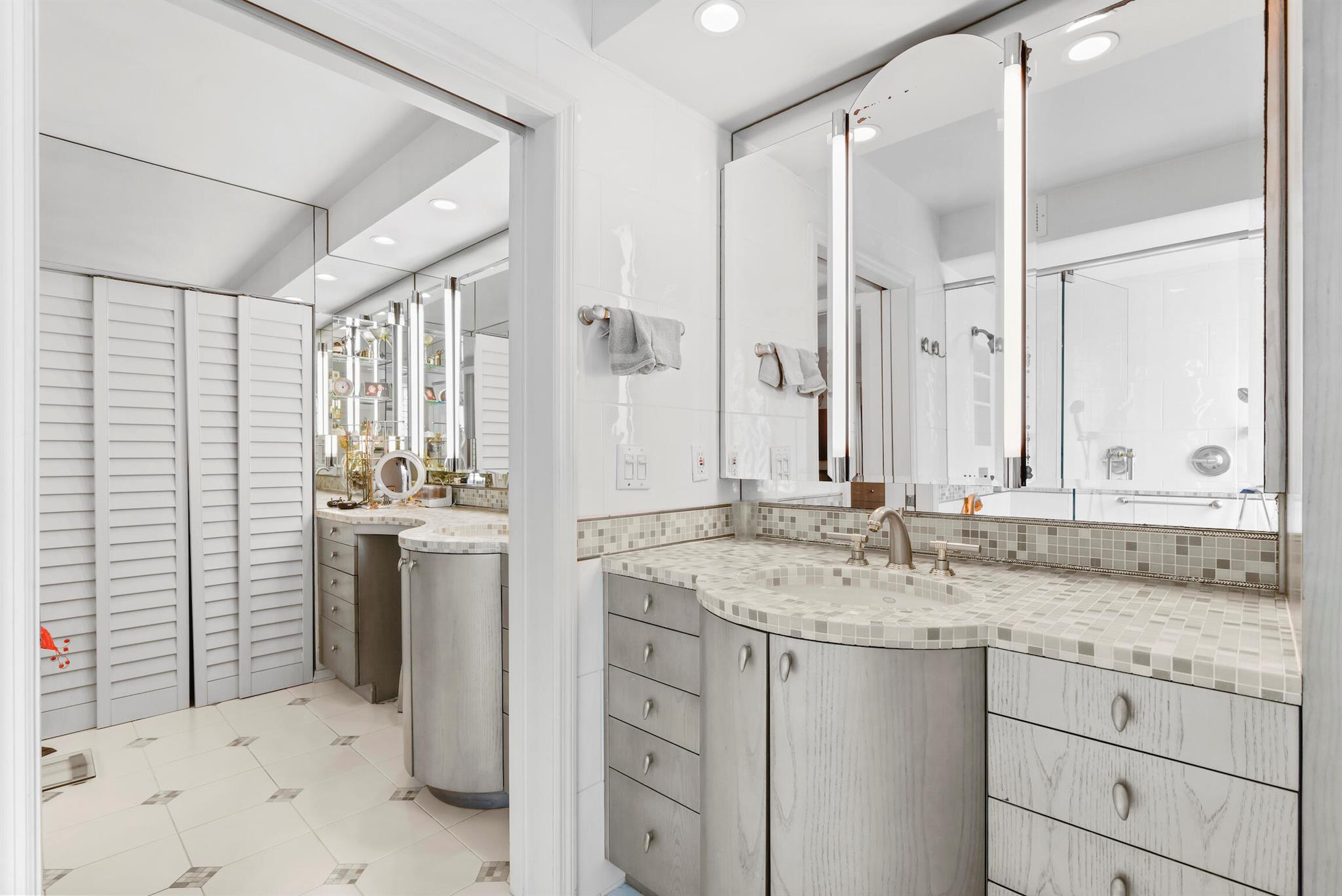 120 SE 5th Avenue 226