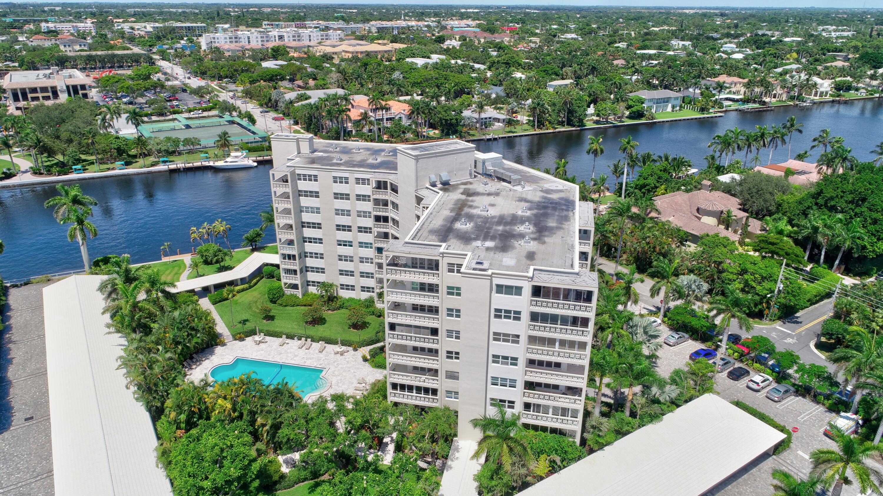 1000 Lowry Street Ph-C