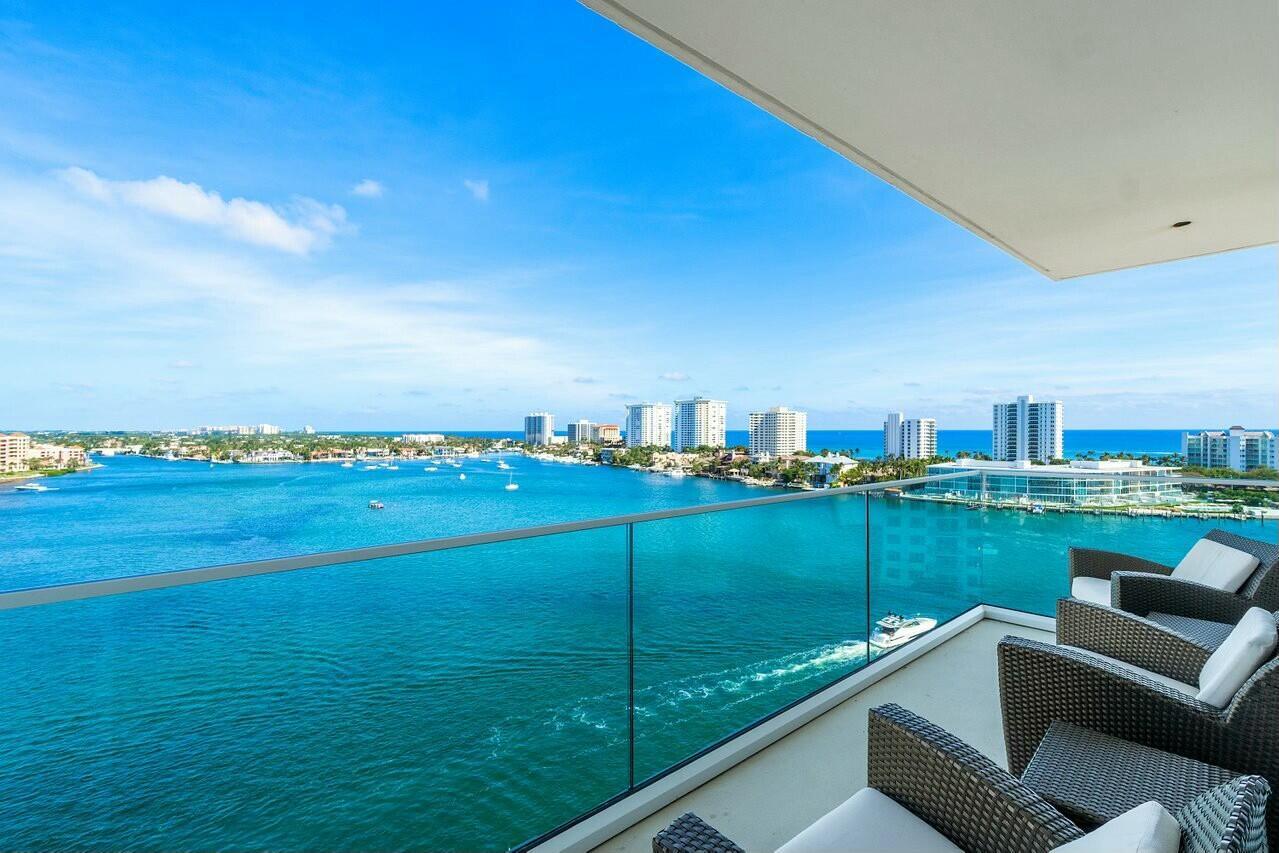 701 E Camino Real 12a