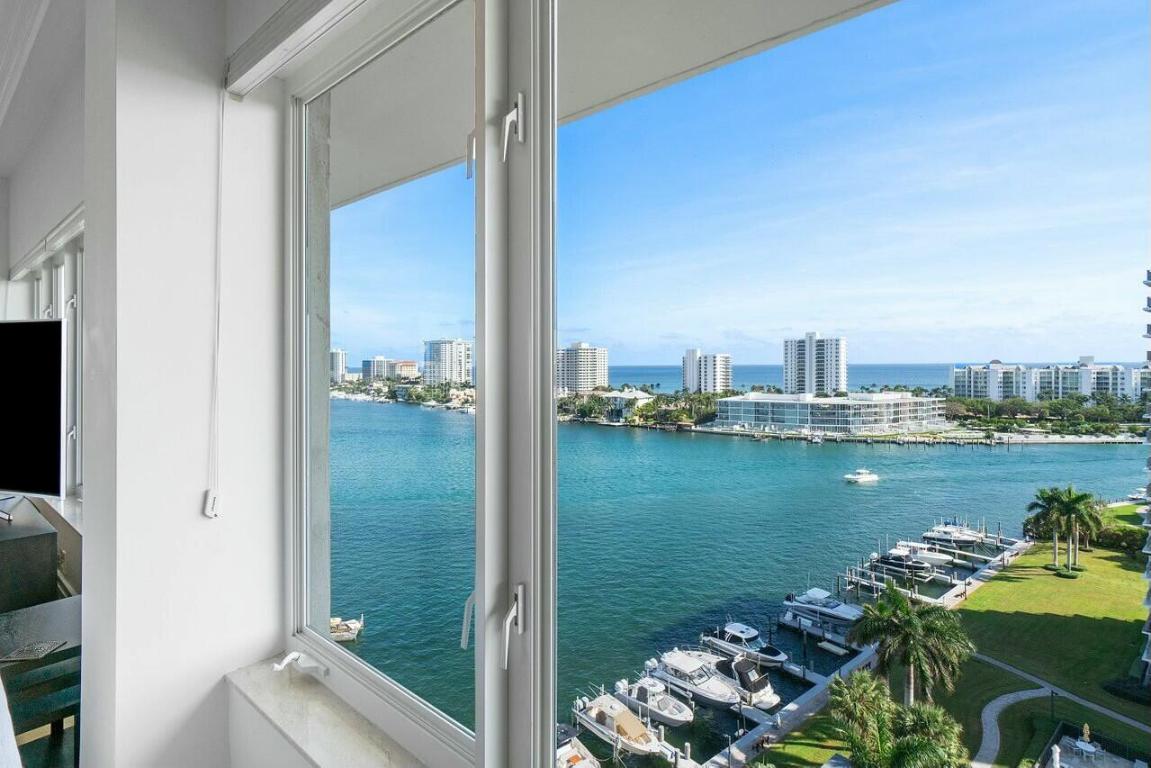 701 E Camino Real 12a