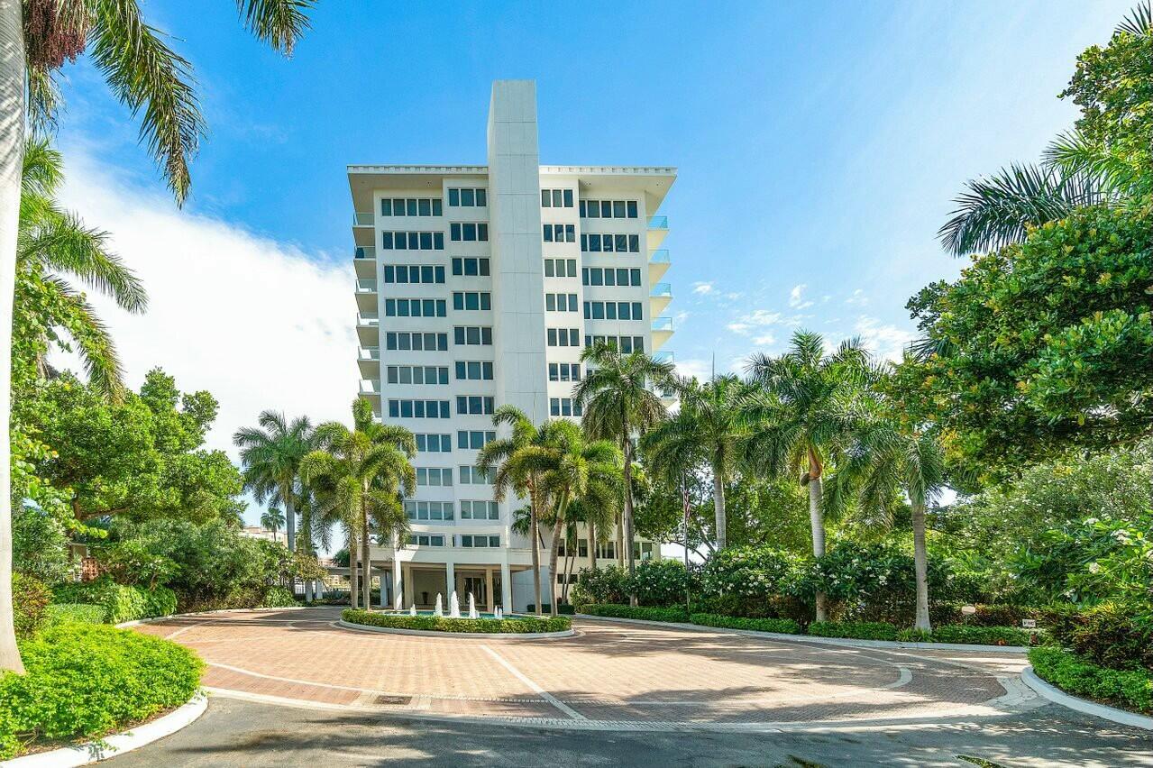 701 E Camino Real 12a