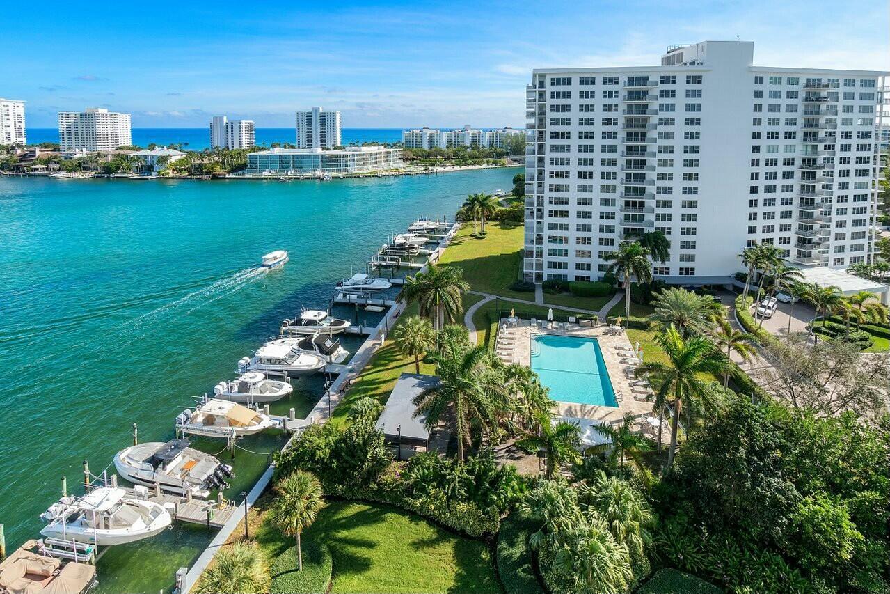 701 E Camino Real 12a