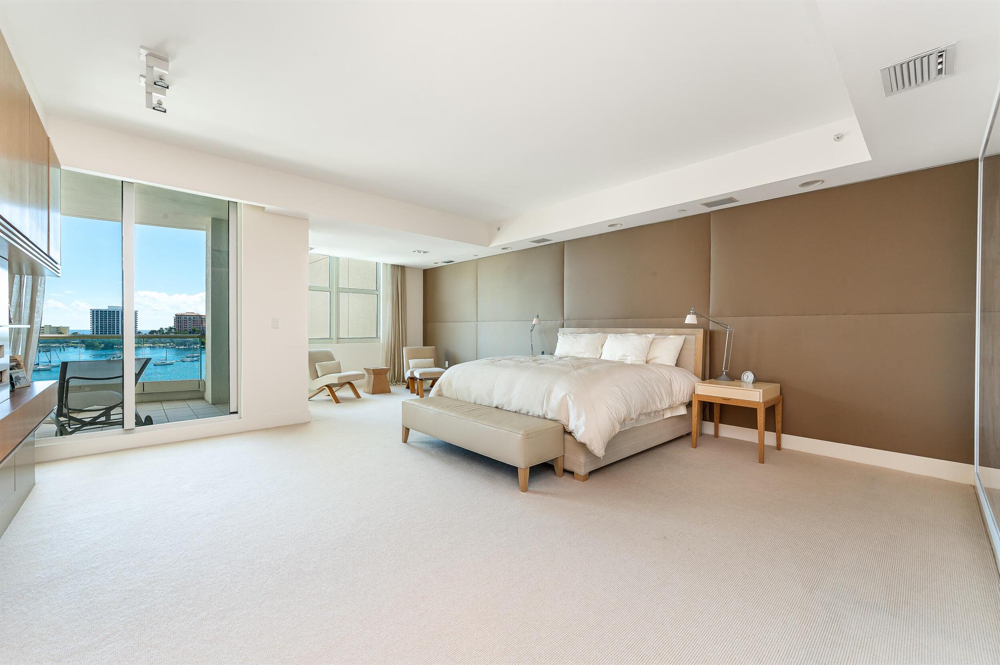 400 SE 5th Avenue 605