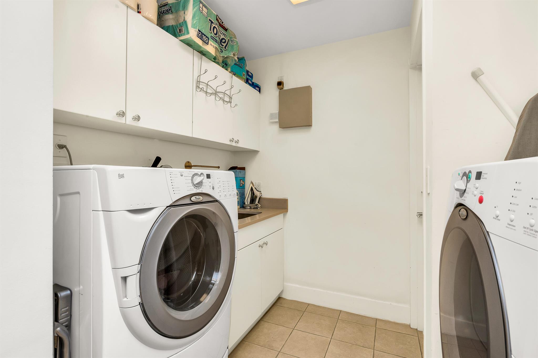 400 SE 5th Avenue 605