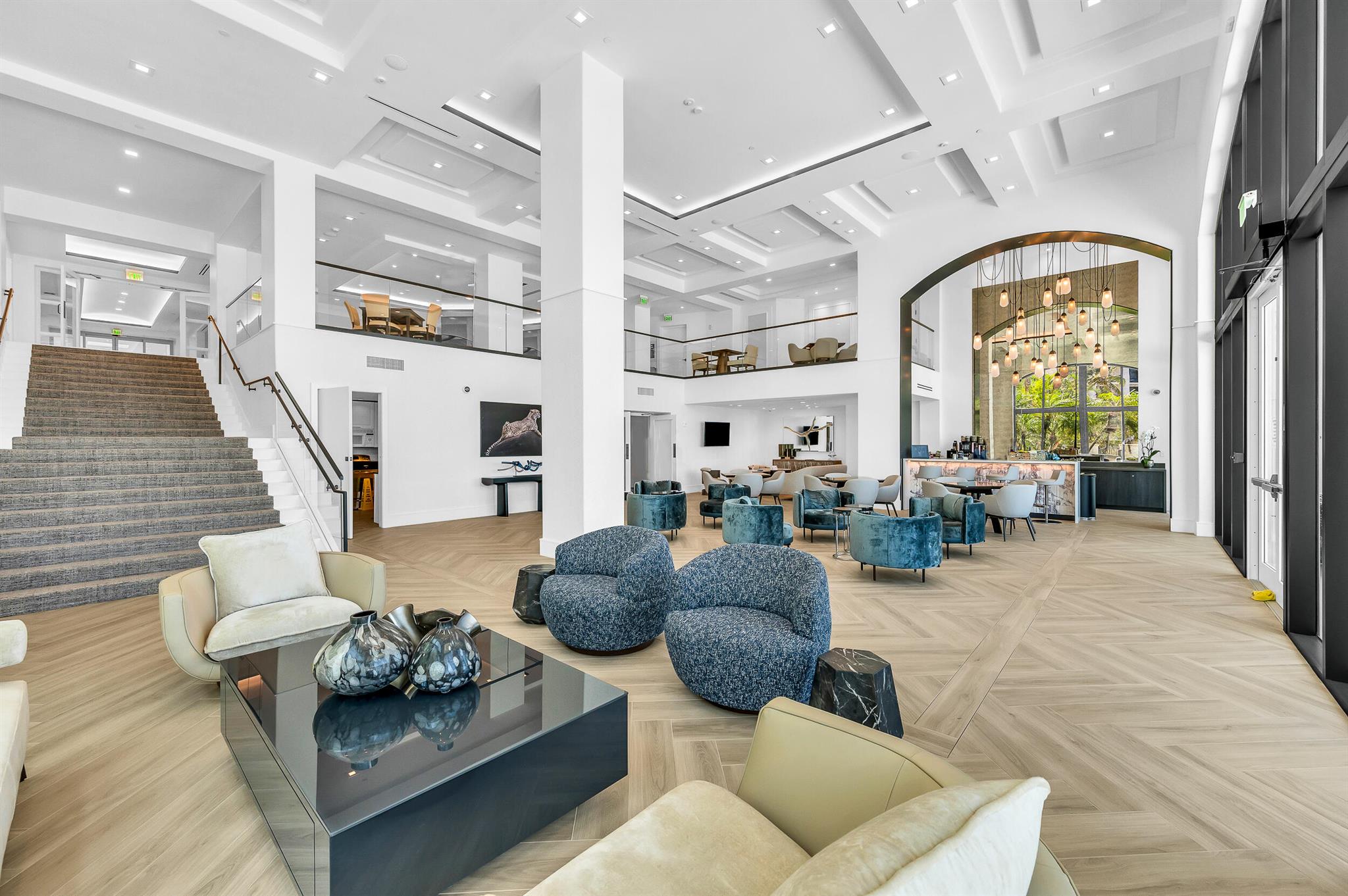 400 SE 5th Avenue 605