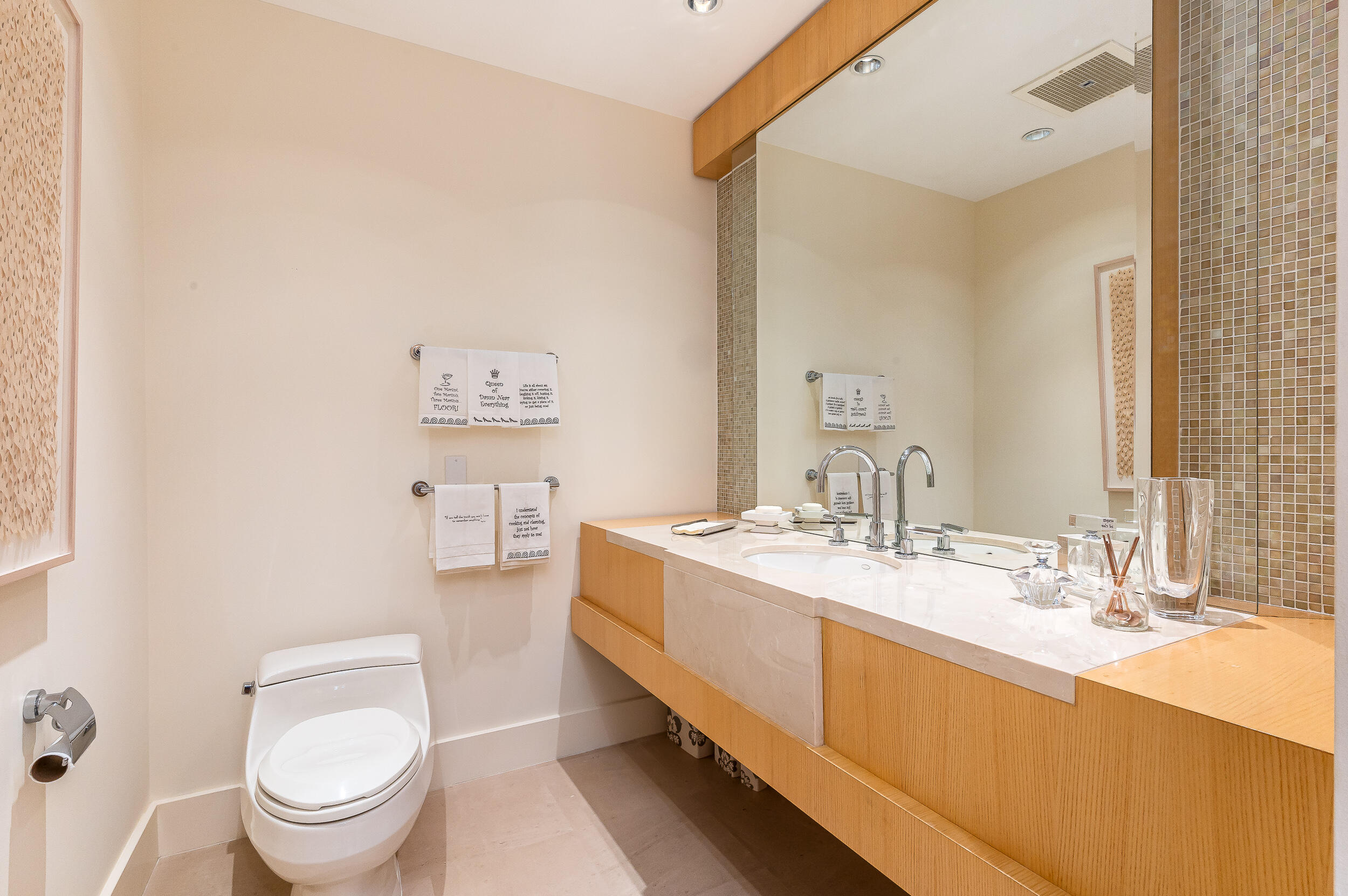 400 SE 5th Avenue 605