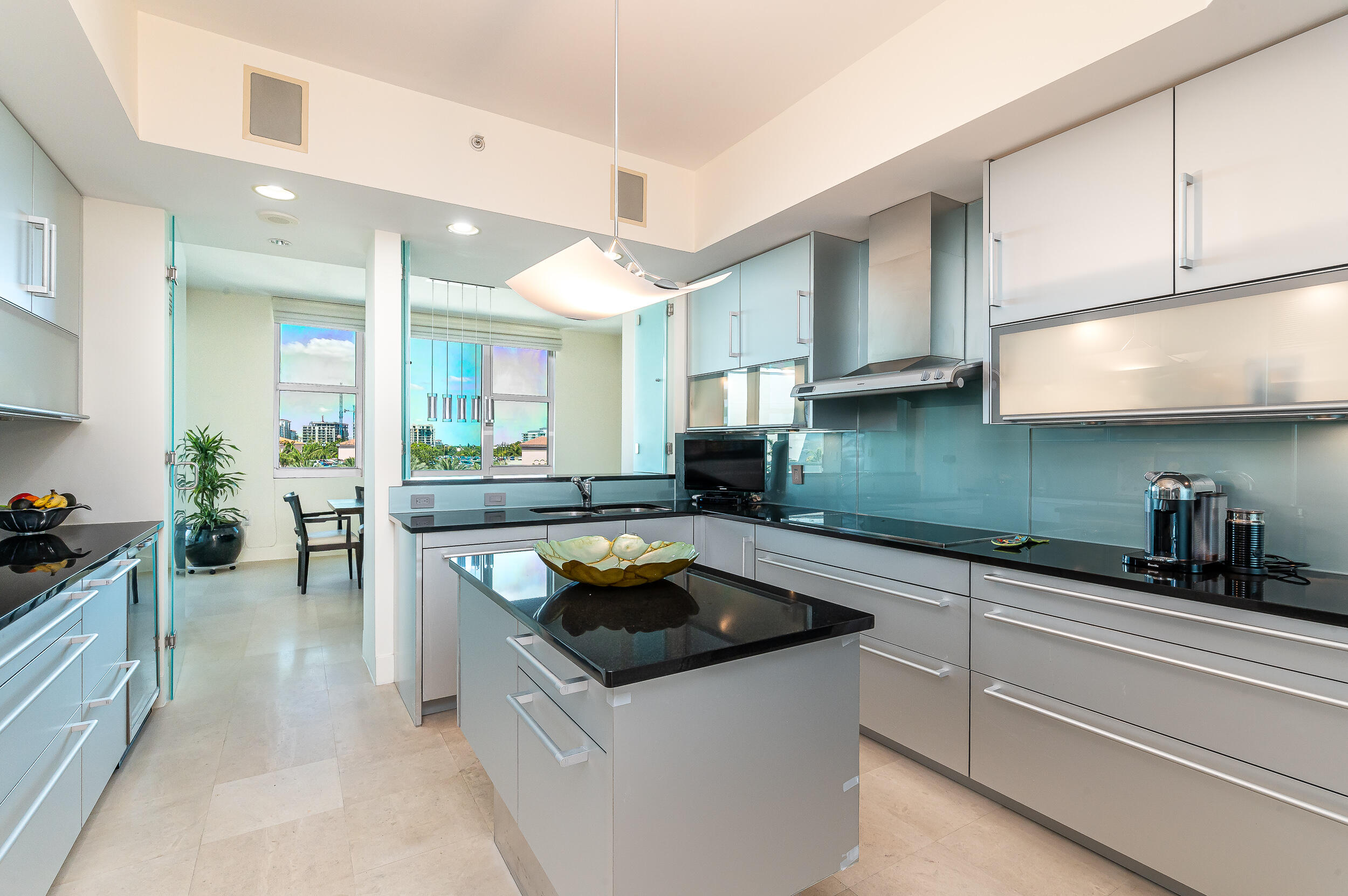 400 SE 5th Avenue 605
