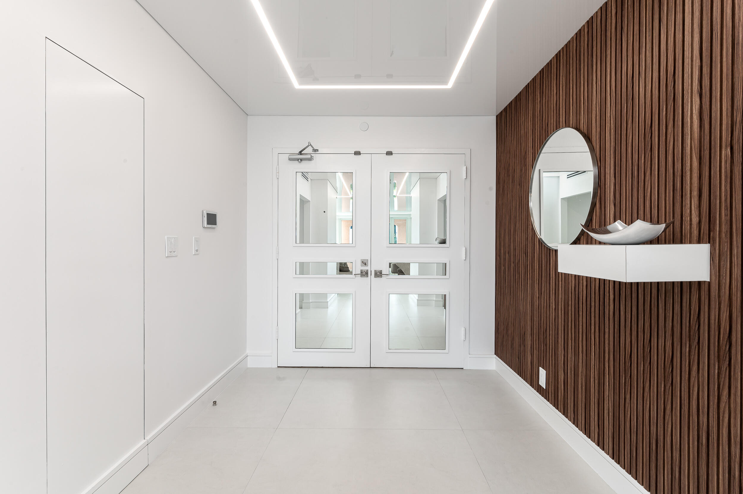 100 SE 5th Avenue 101