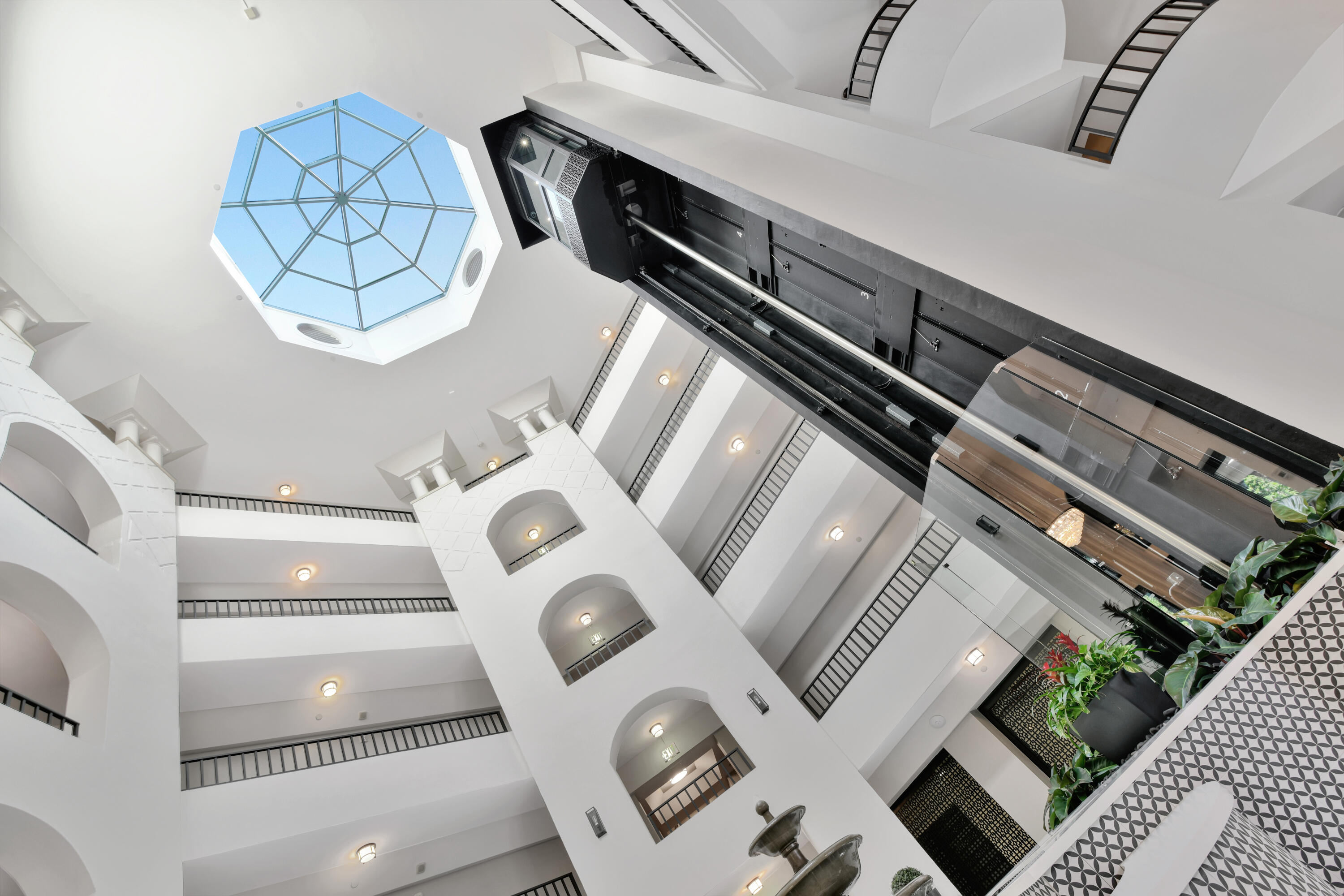 100 SE 5th Avenue 101