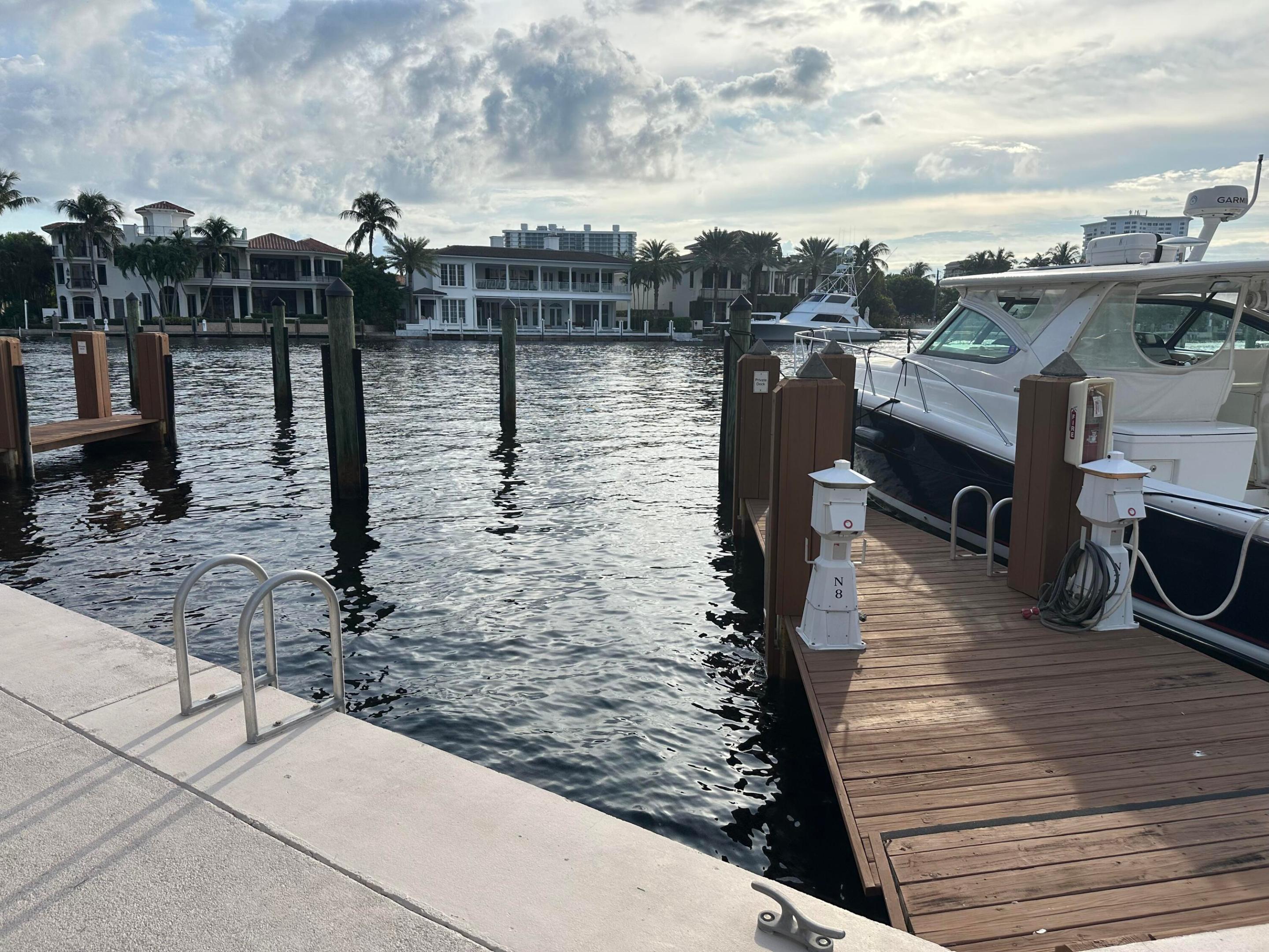 100 SE 5th Avenue 101