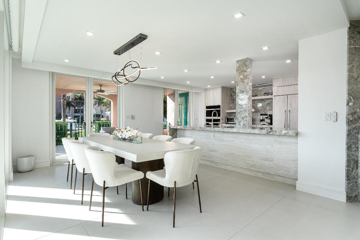 100 SE 5th Avenue 101