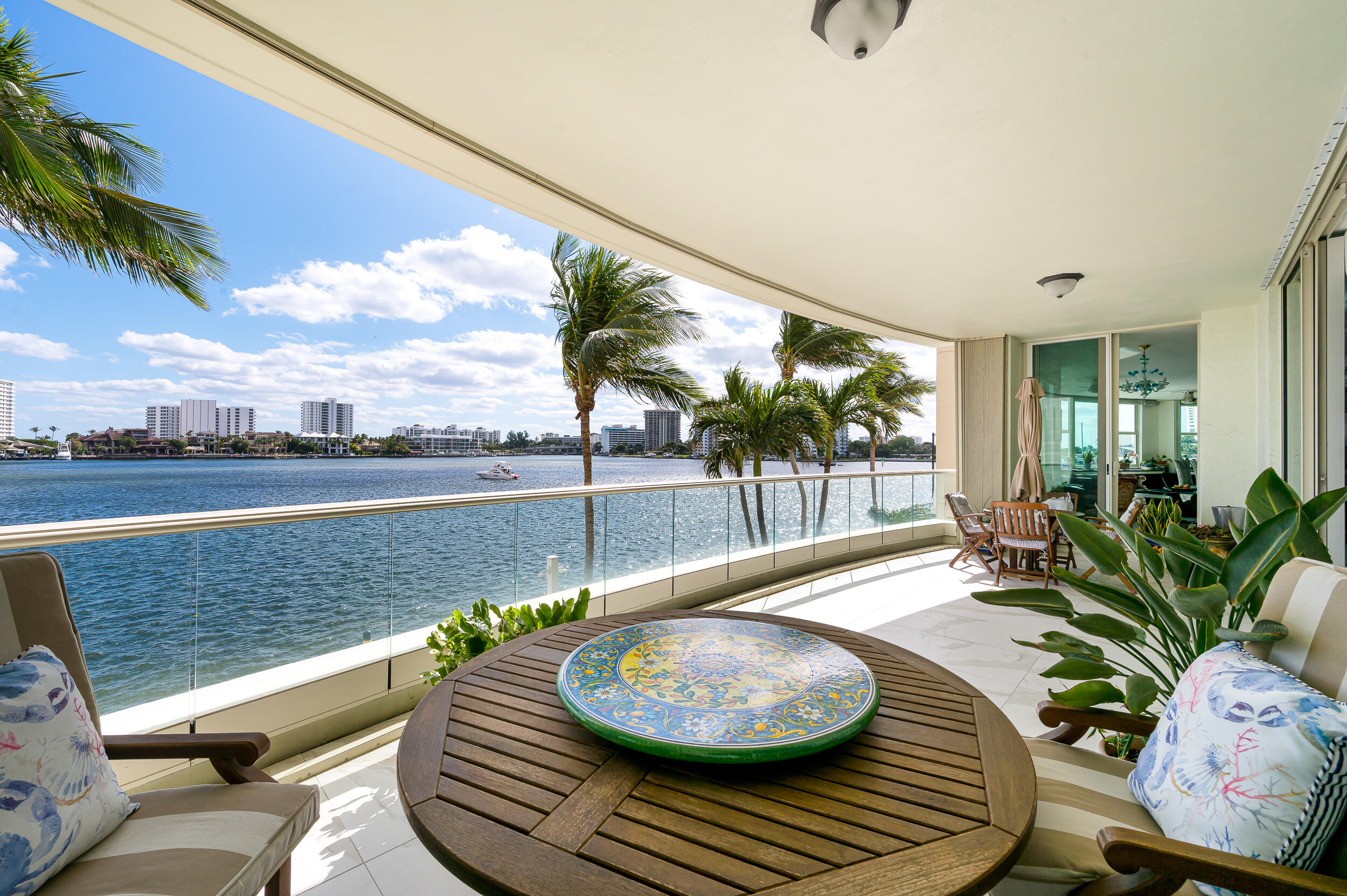 550 SE 5th Avenue 203s