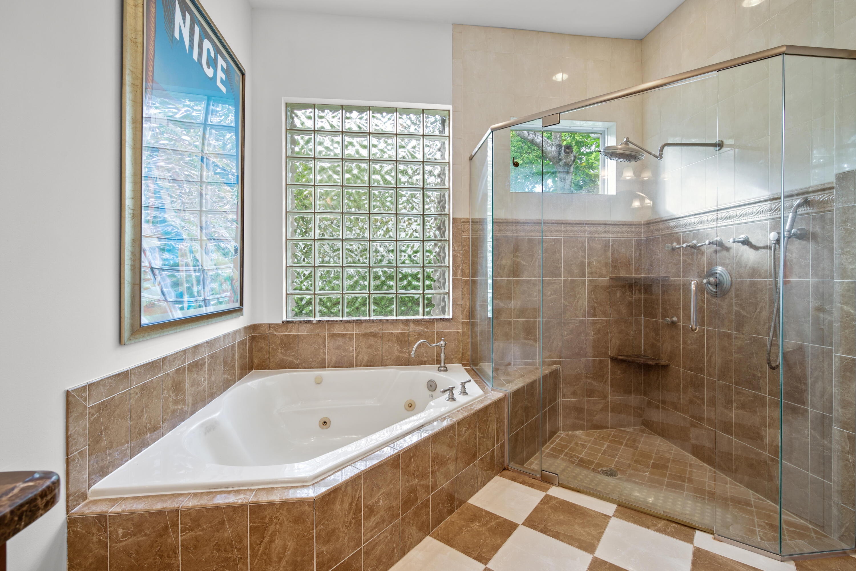 4190 NW 55th Place