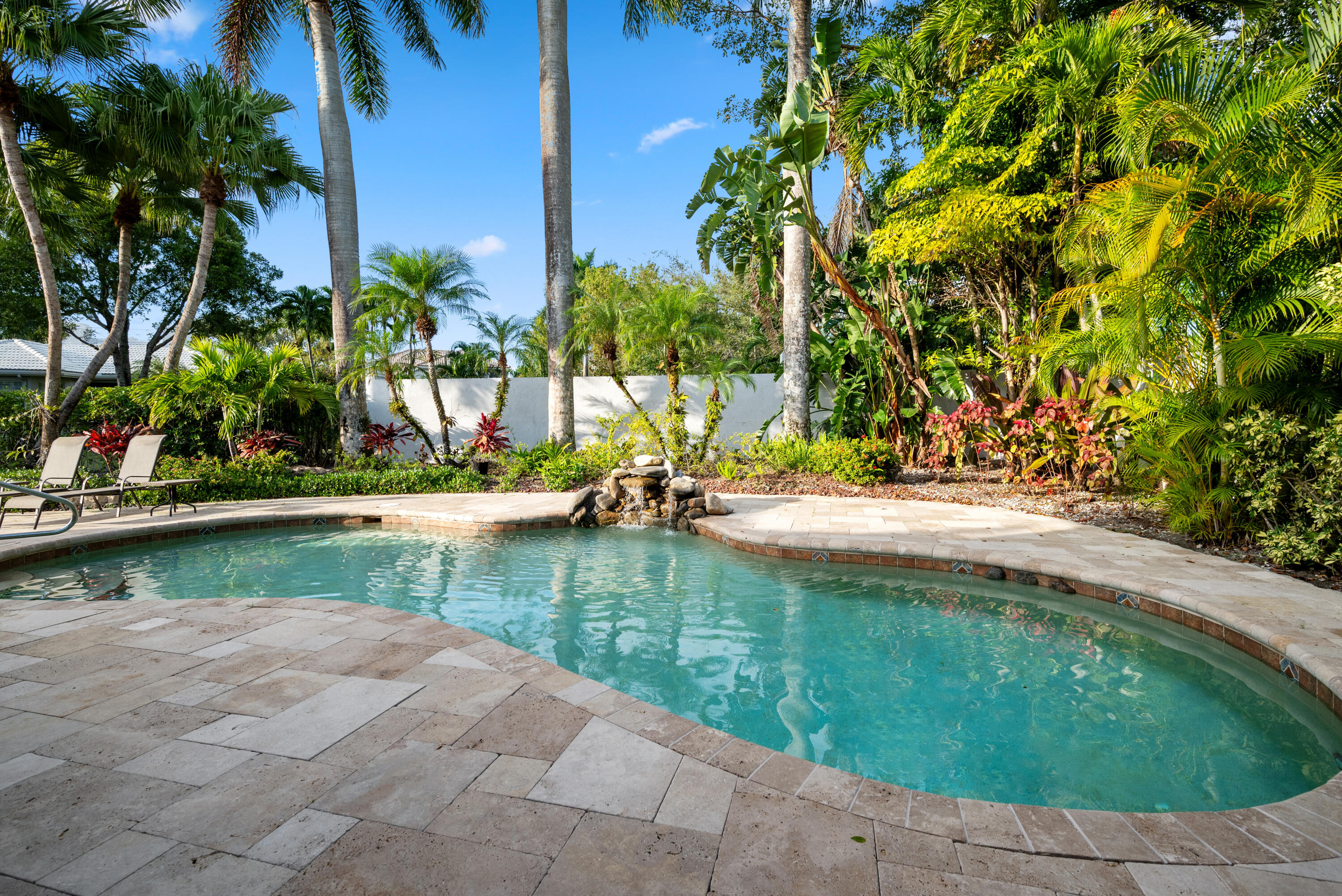 4190 NW 55th Place