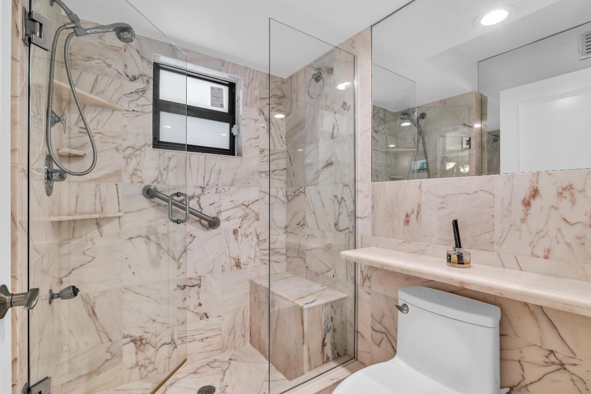 277 N Ocean Boulevard 1010