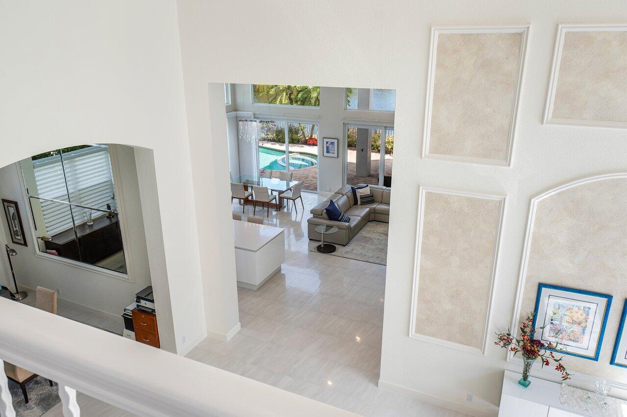 4120 NW Briarcliff Circle