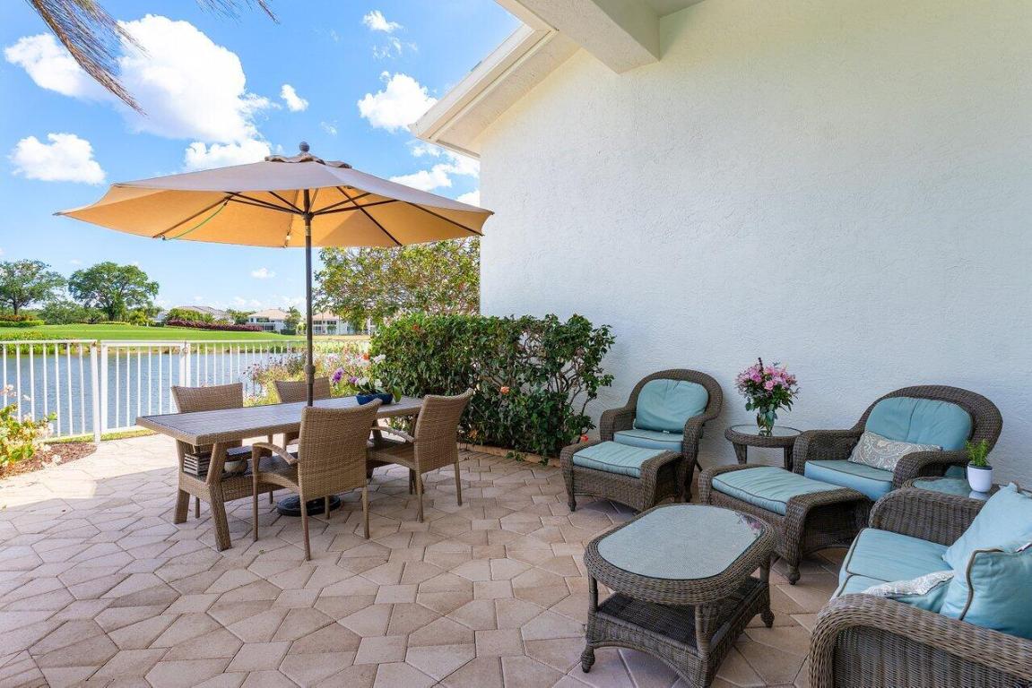 4120 NW Briarcliff Circle