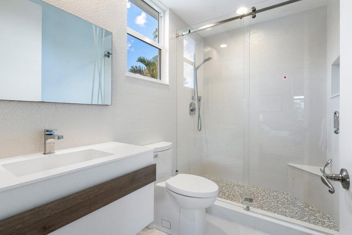 4120 NW Briarcliff Circle