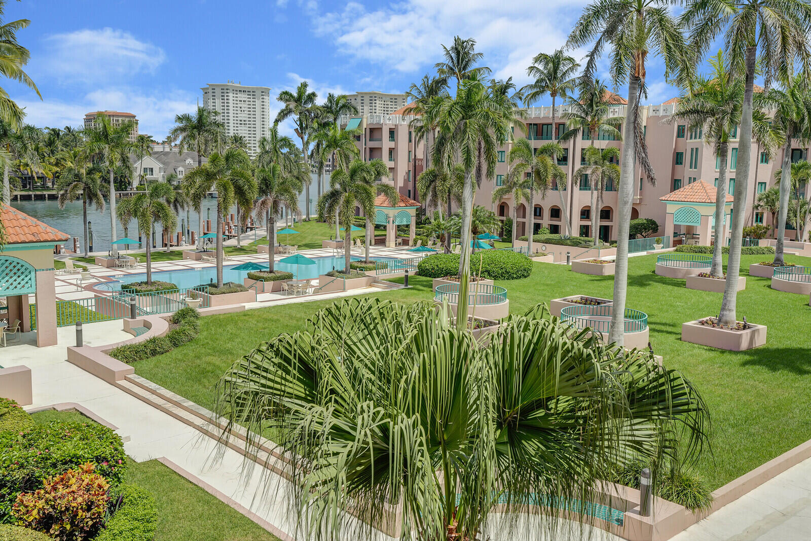 120 SE 5th Avenue 424