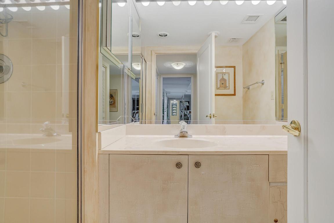 120 SE 5th Avenue 424