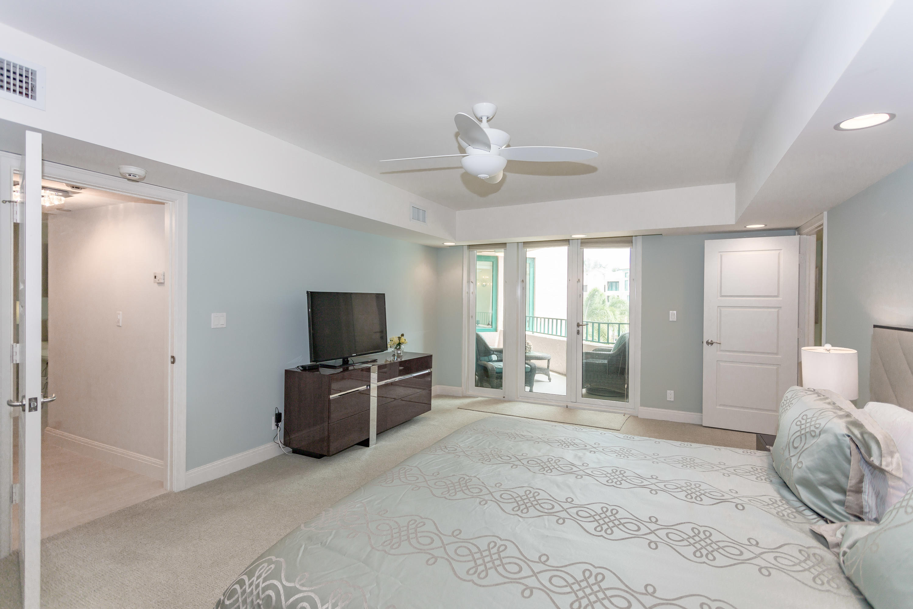 120 SE 5th Avenue 427