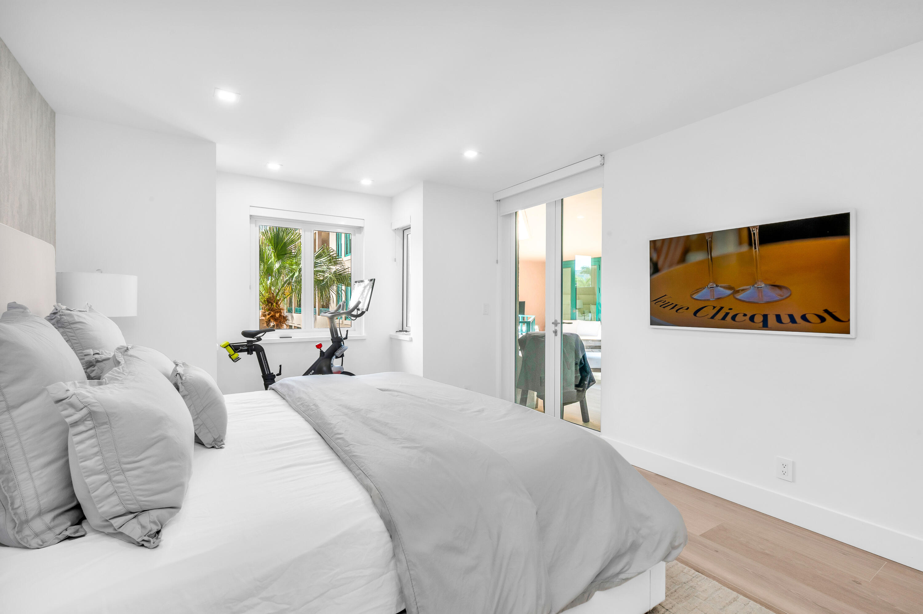 120 SE 5th Avenue 324