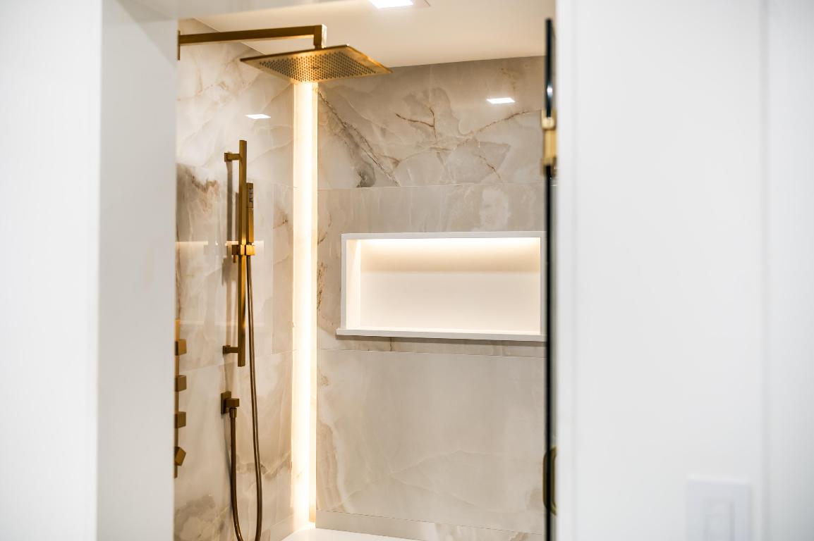 120 SE 5th Avenue 324