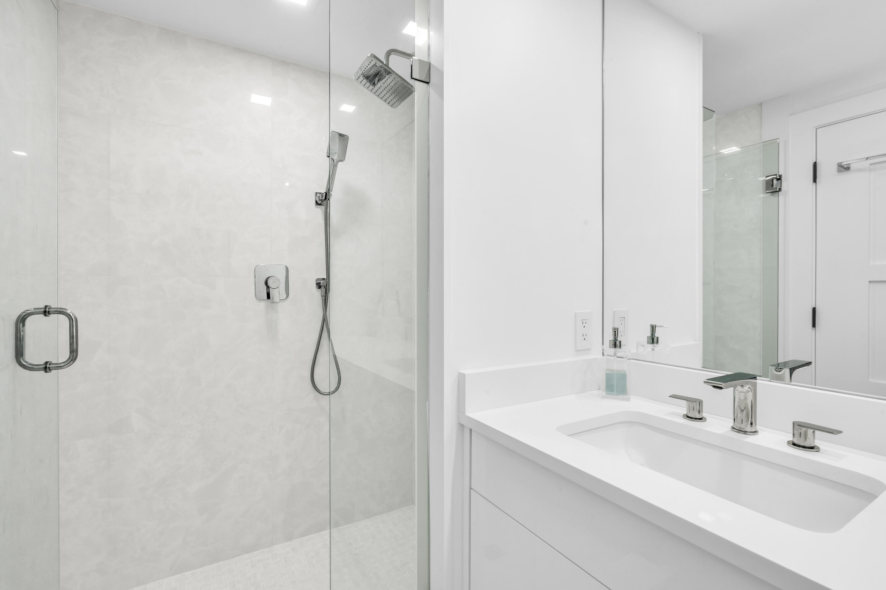 120 SE 5th Avenue 324