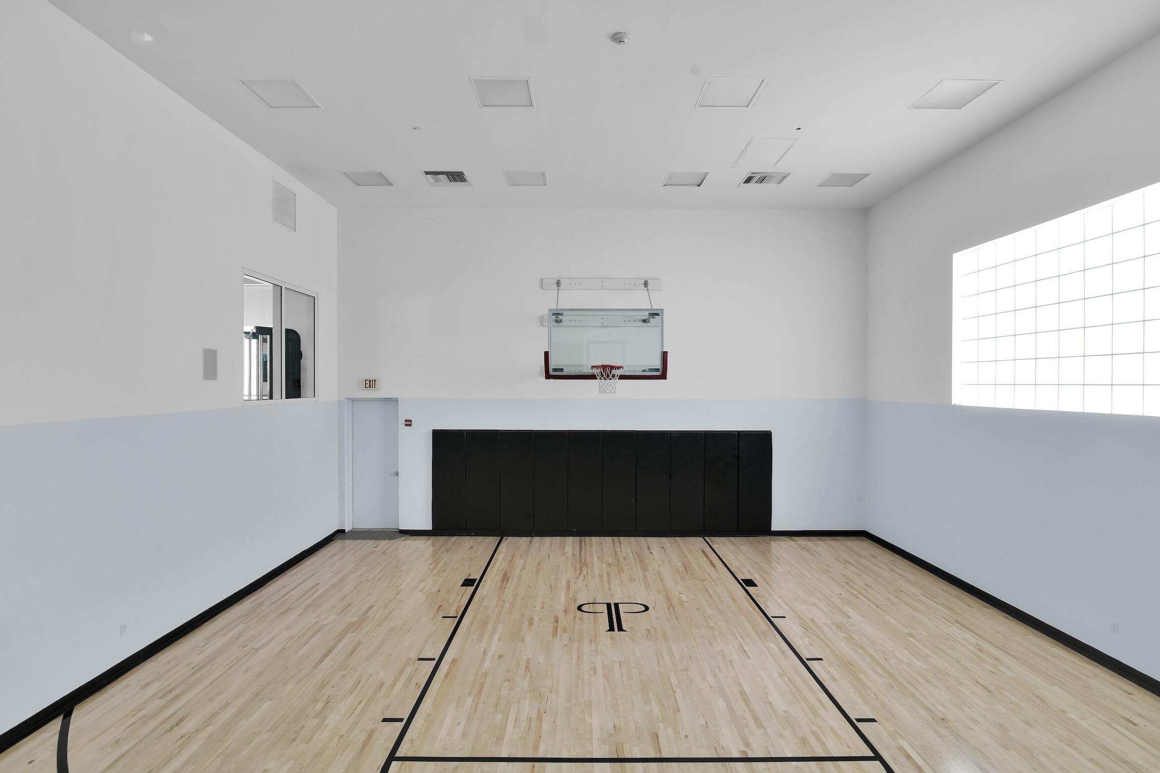 99 SE Mizner Boulevard 731