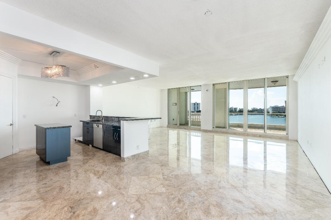 550 SE 5th Avenue 606s