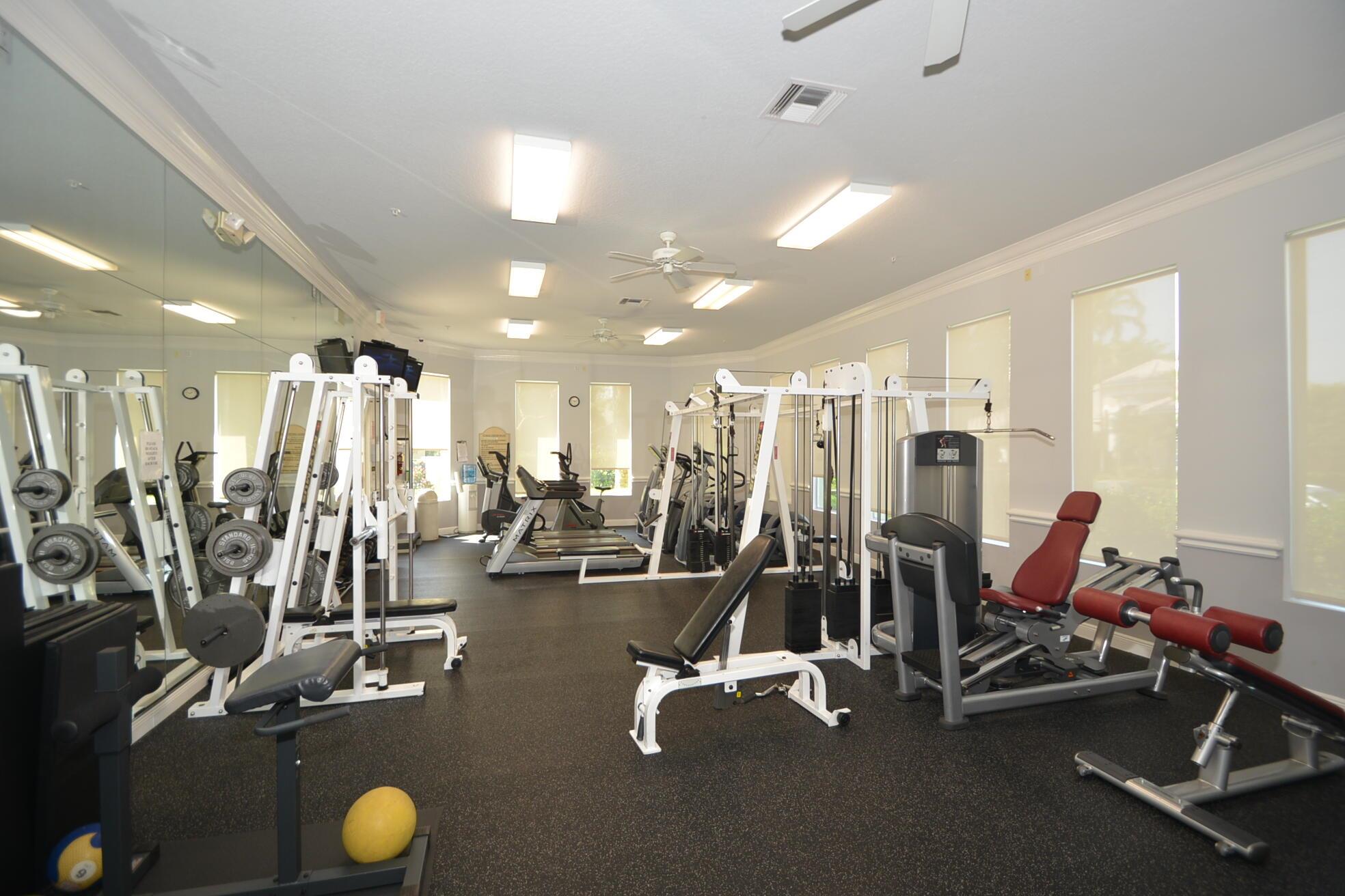 6711 Royal Orchid Circle