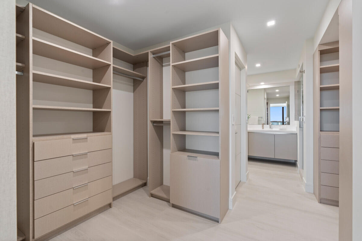 250 S Ocean Boulevard 11f