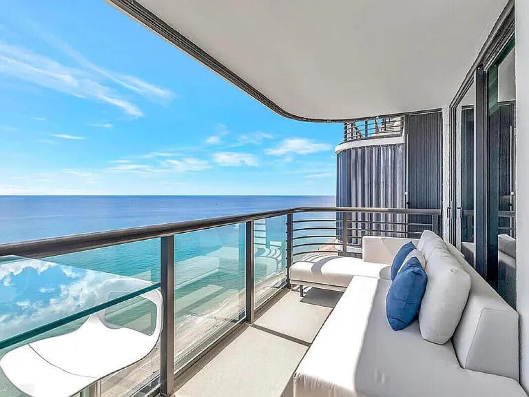 250 S Ocean Boulevard 11f