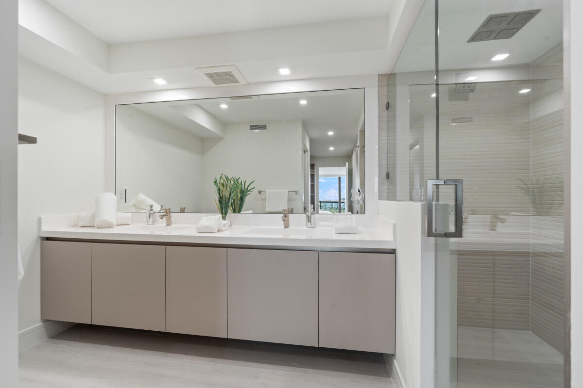 250 S Ocean Boulevard 11f