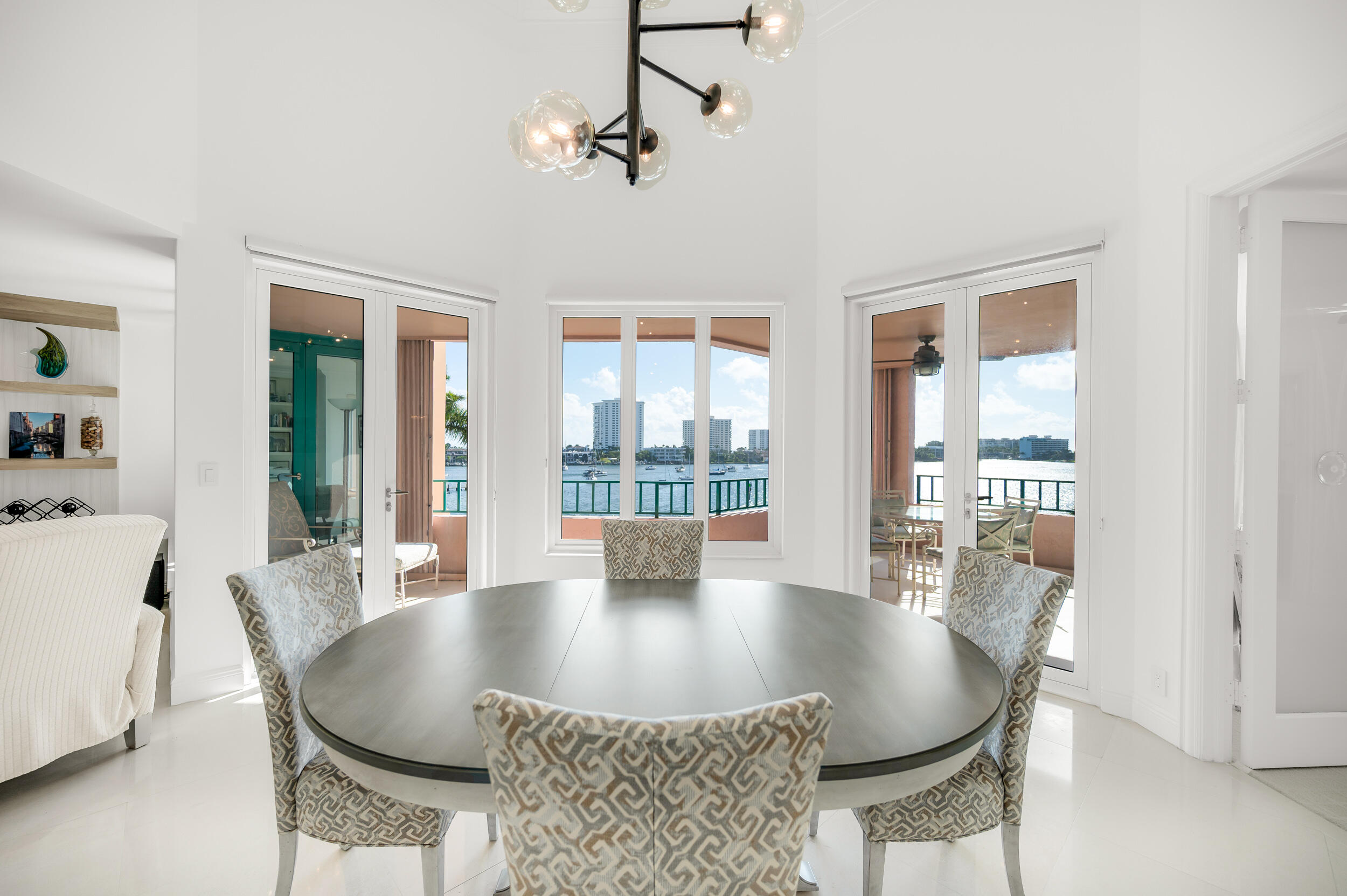 140 SE 5th Avenue Ph50