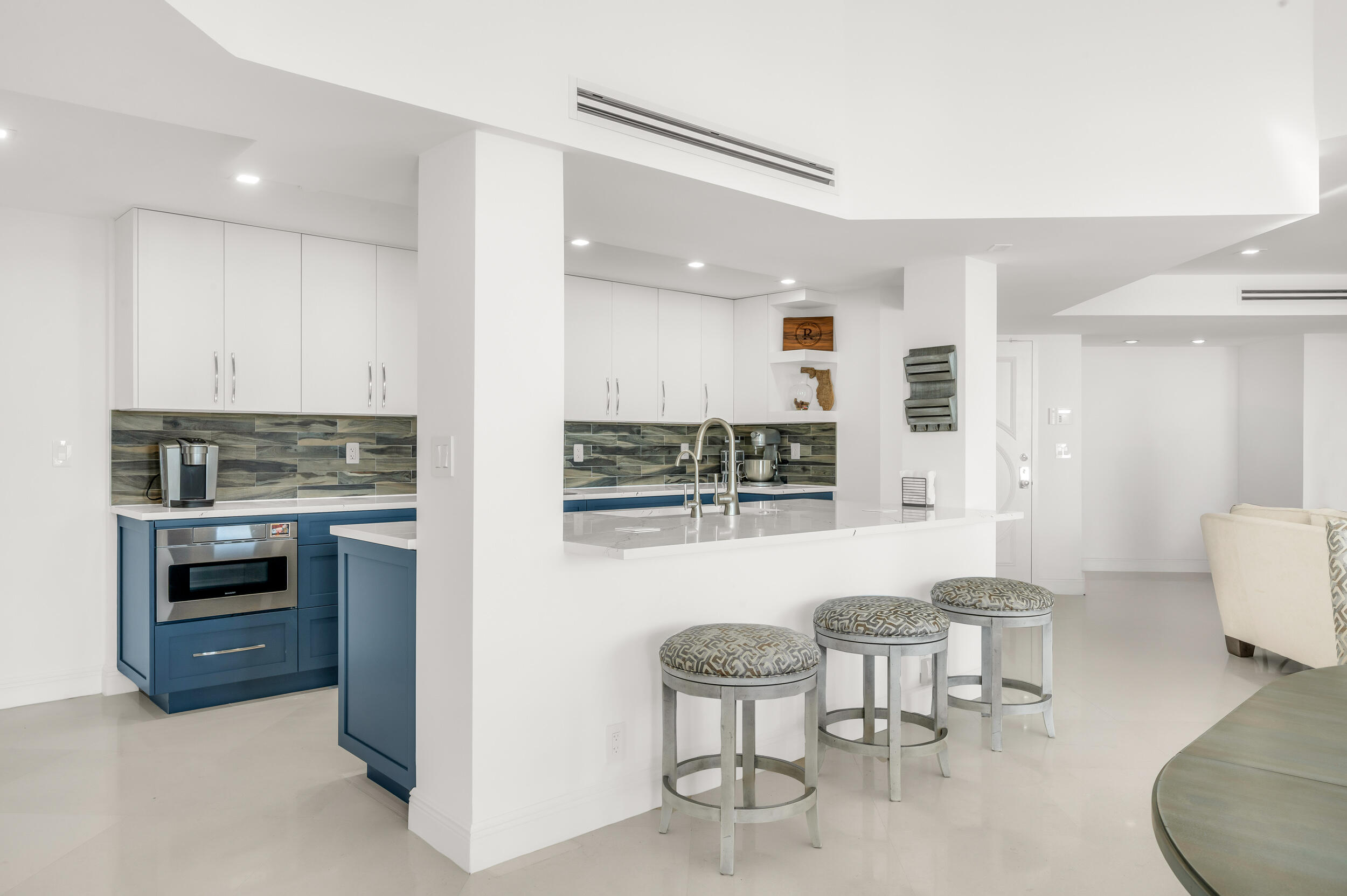 140 SE 5th Avenue Ph50