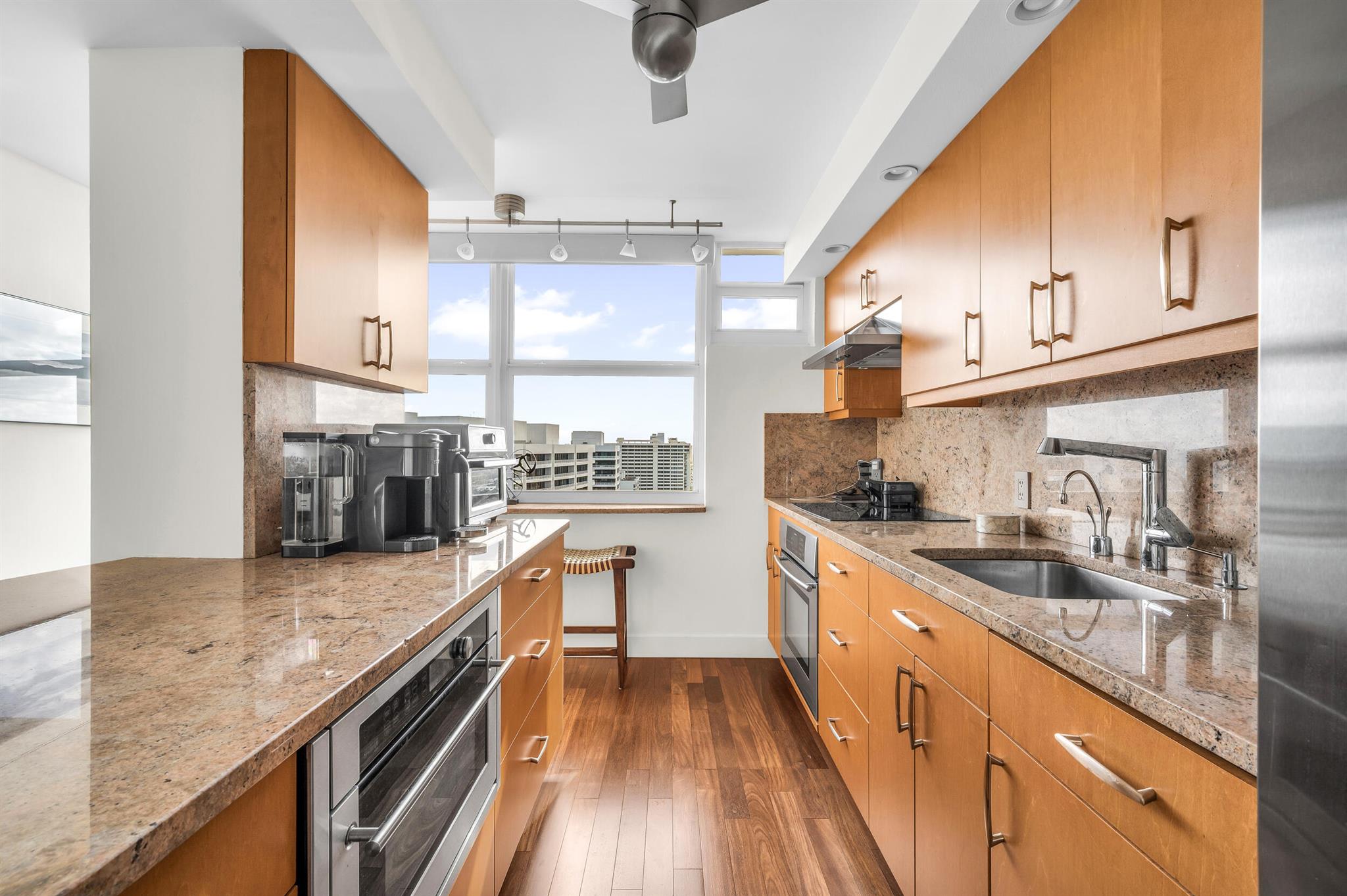 1200 S Ocean Boulevard Ph-G