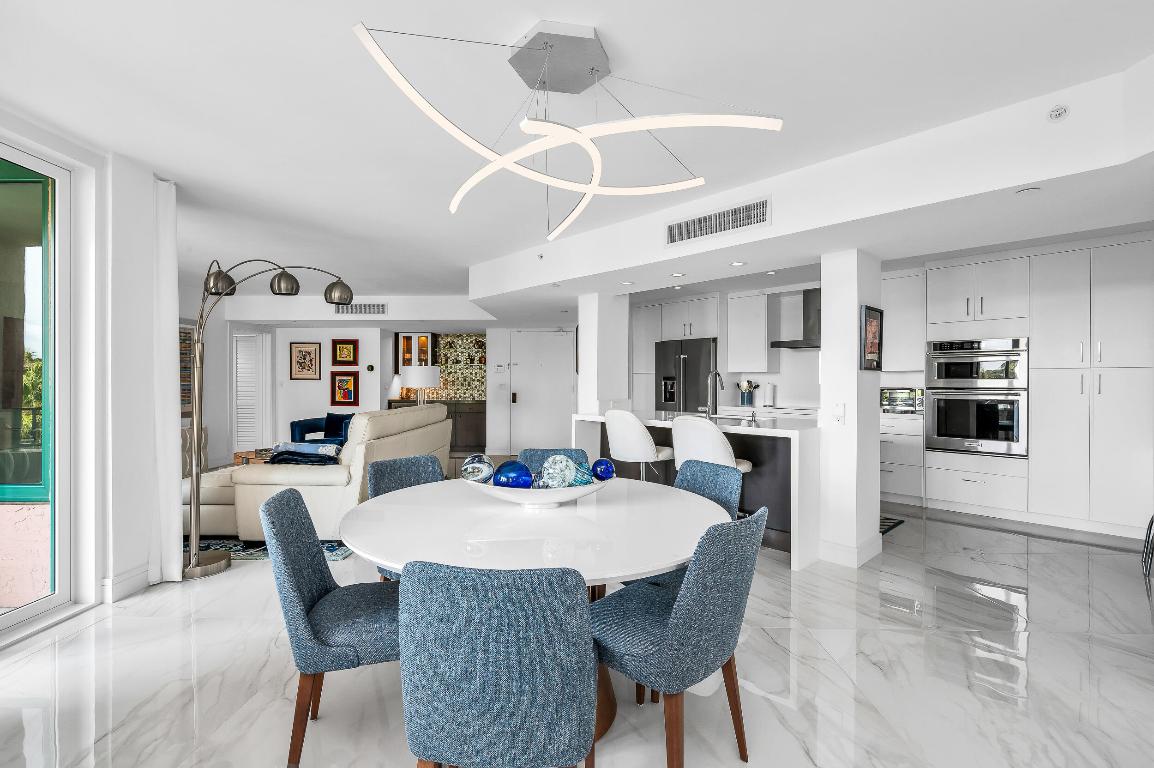 100 SE 5th Avenue 302