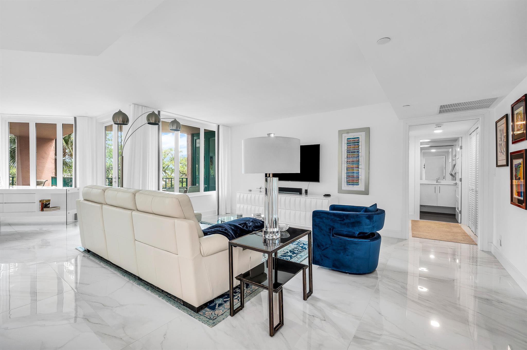 100 SE 5th Avenue 302