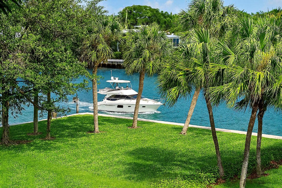 100 SE 5th Avenue 302