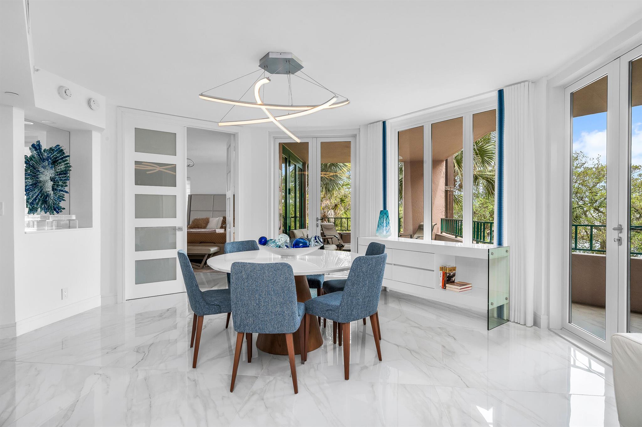 100 SE 5th Avenue 302