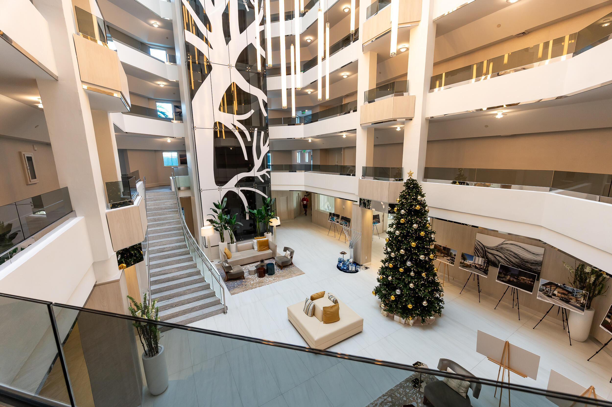 300 SE 5th Avenue 8140