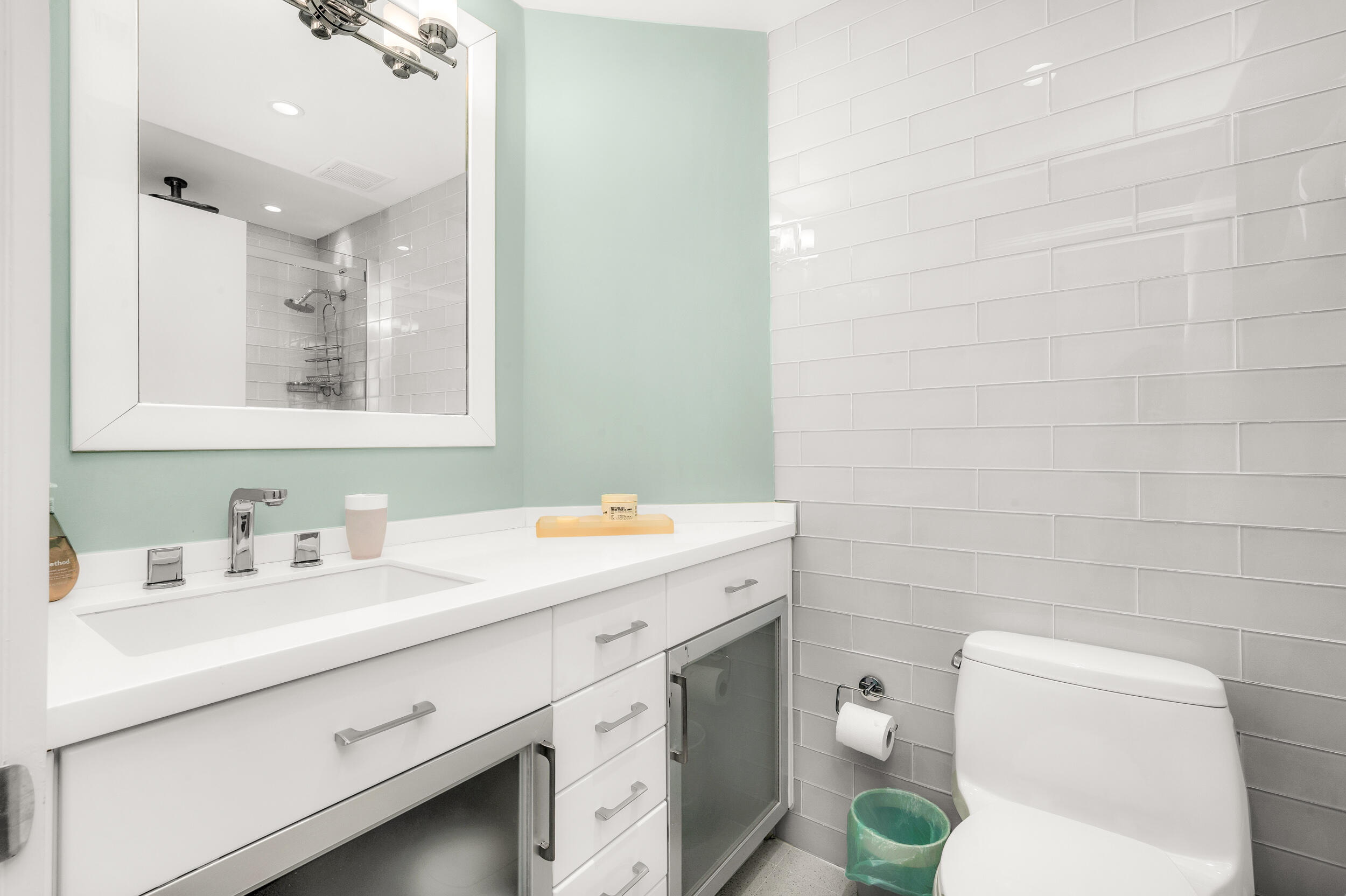 300 SE 5th Avenue 8140