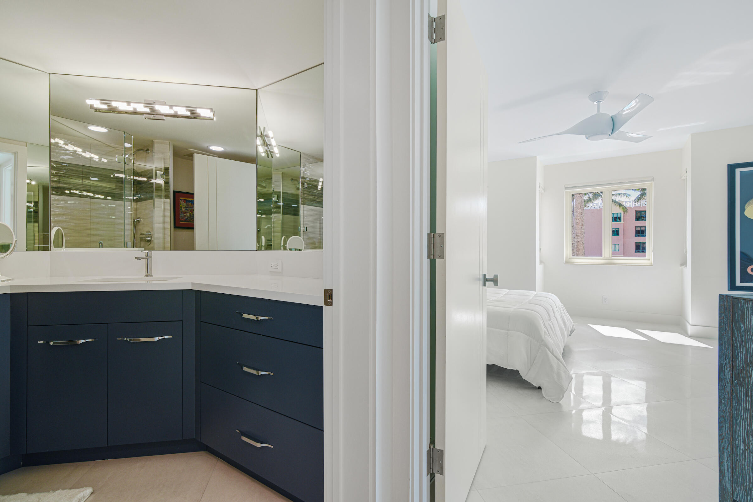 100 SE 5th Avenue 305