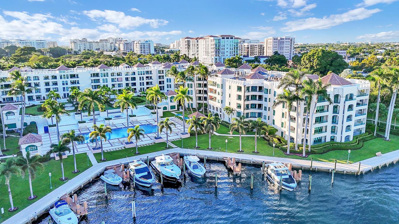 100 SE 5th Avenue 305