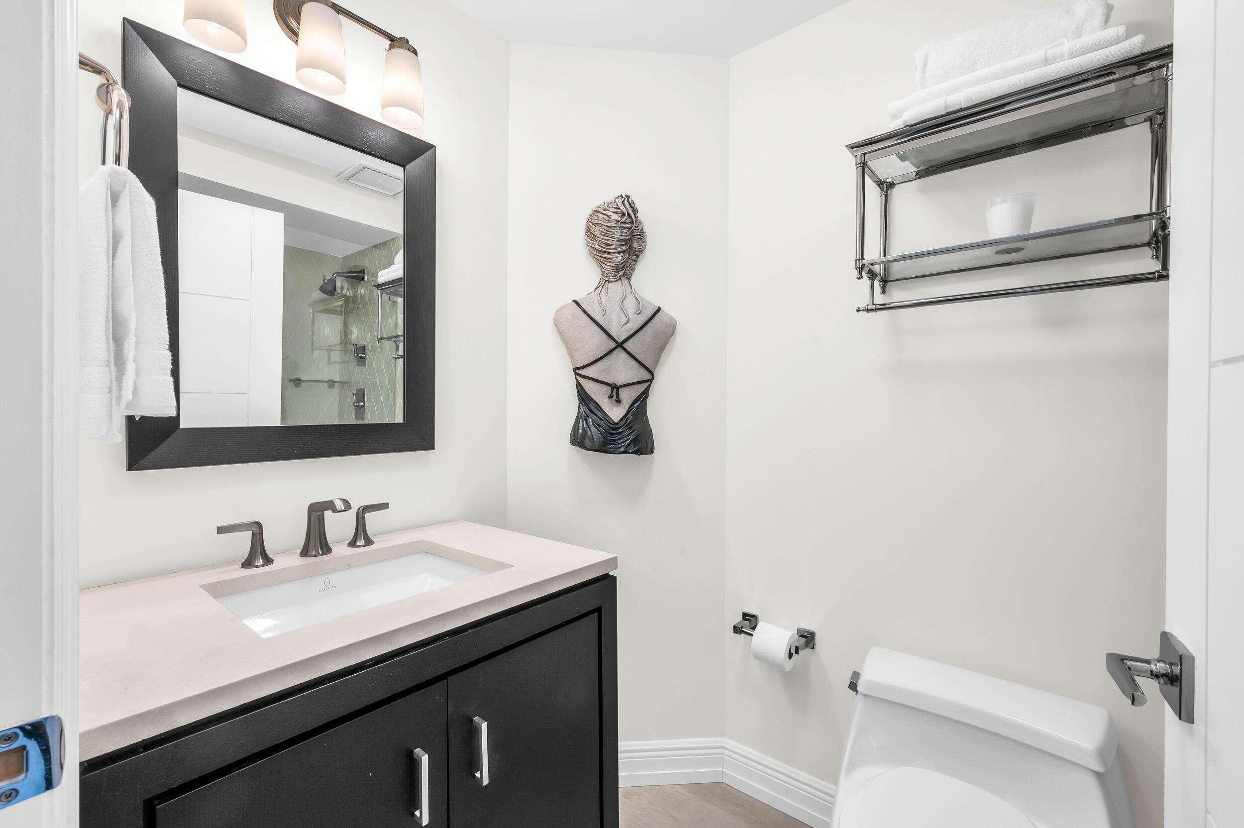 300 SE 5th Avenue 6110