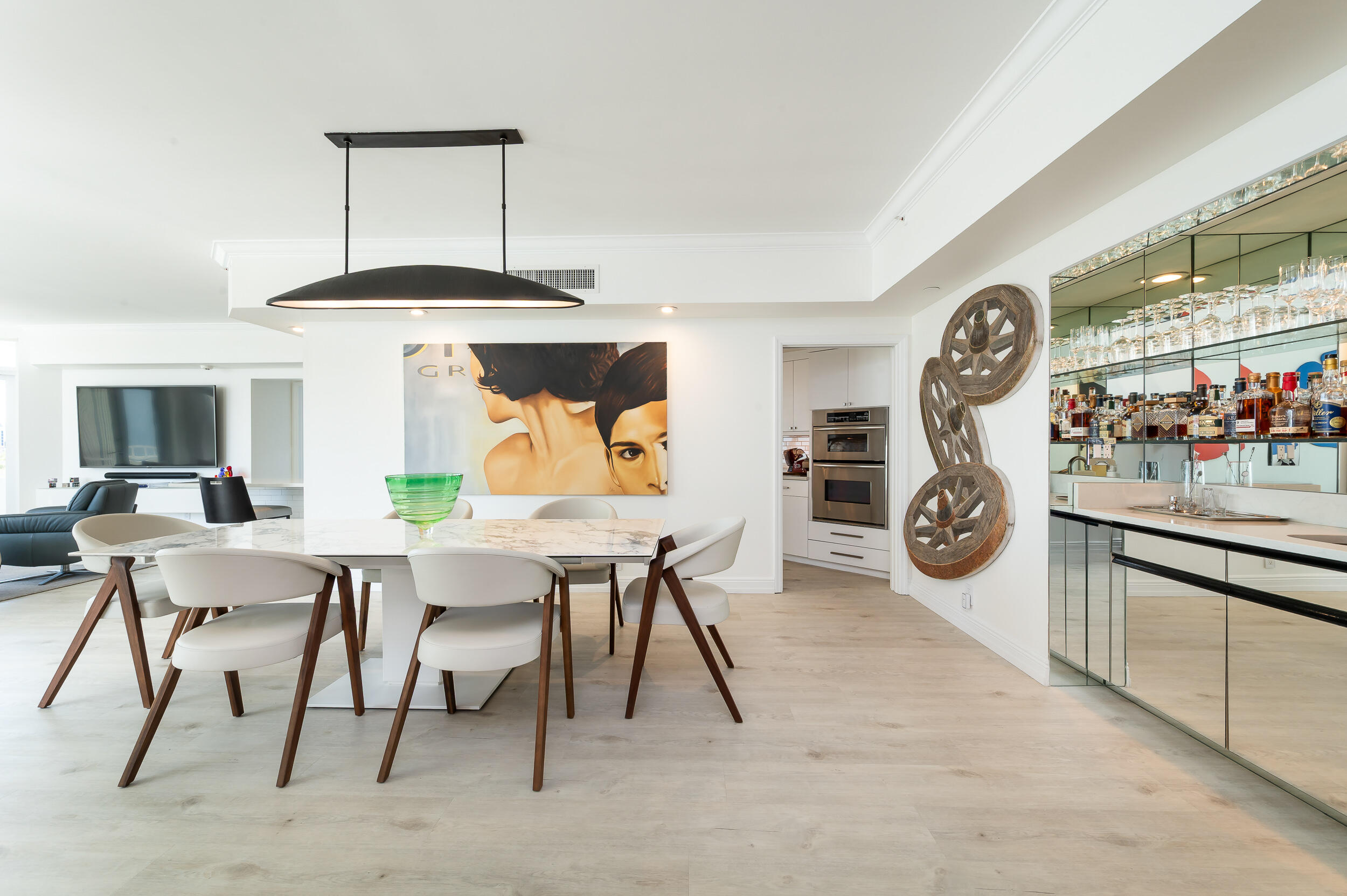 300 SE 5th Avenue 6110