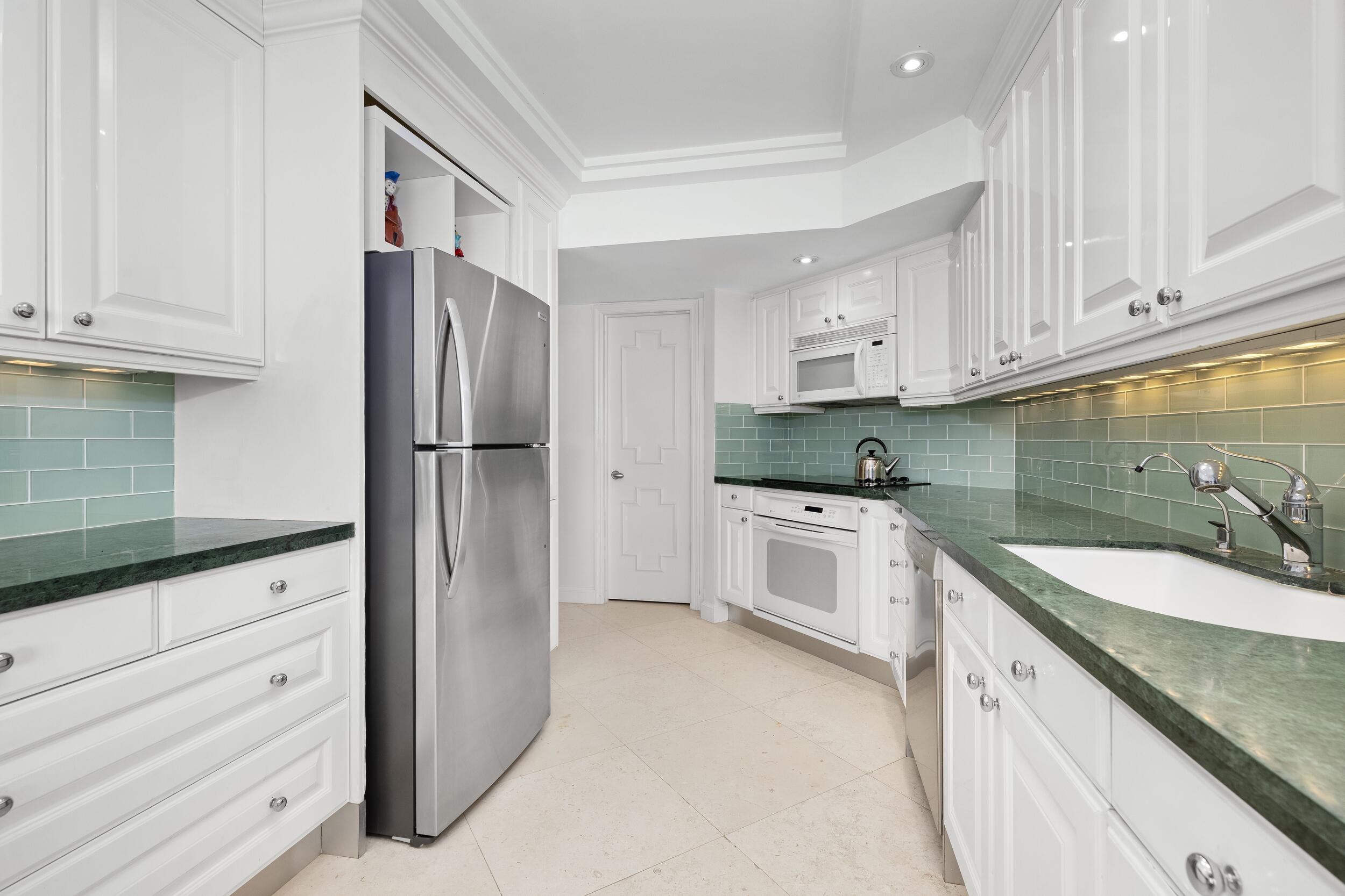 140 SE 5th Avenue 253