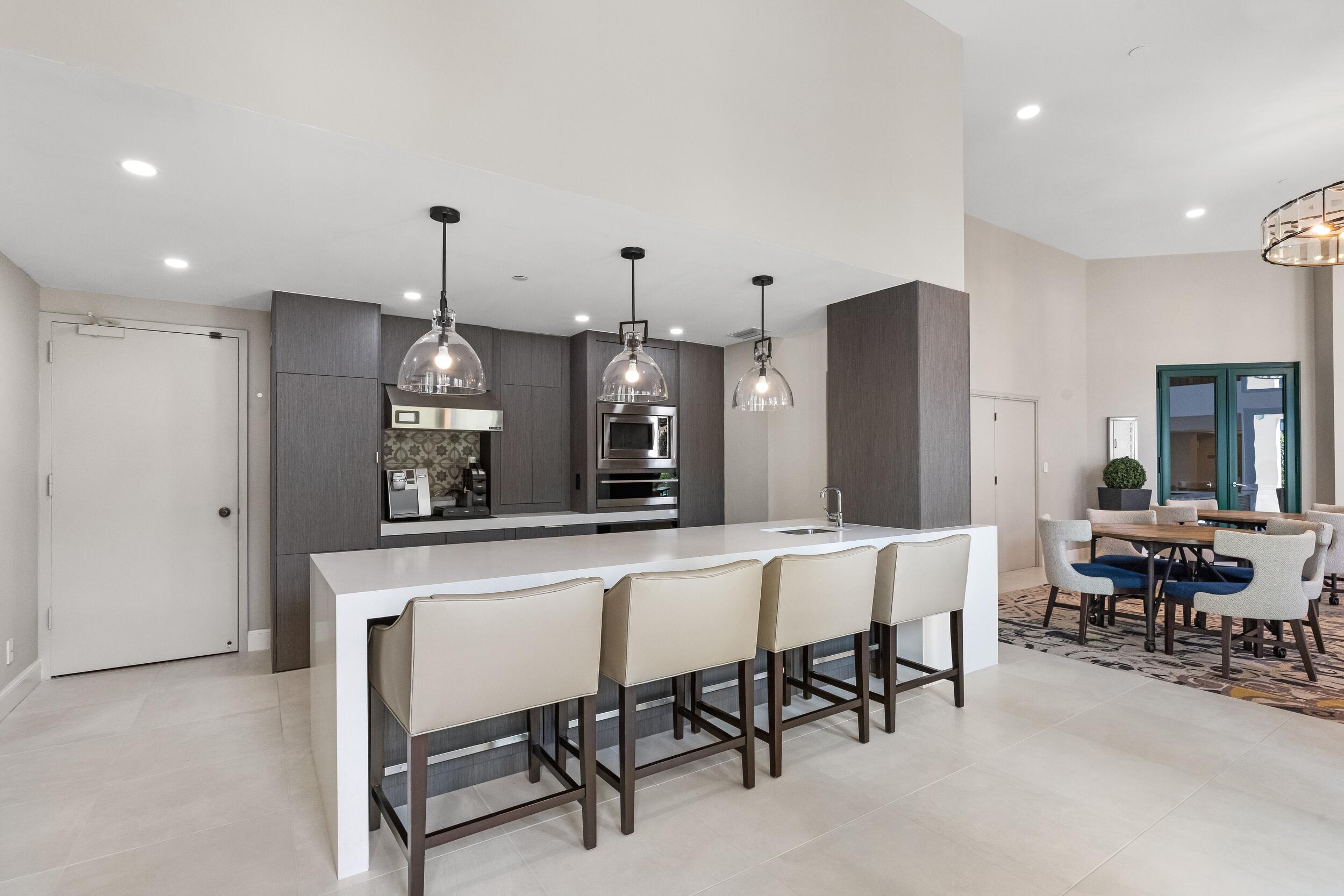 140 SE 5th Avenue 253